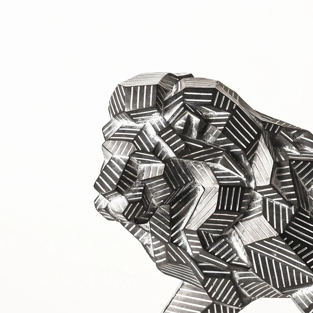 Asymmetric Lines Lion Sculpture - Black & White