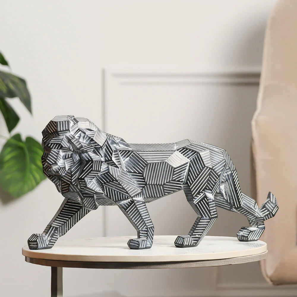 Asymmetric Lines Lion Sculpture - Black & White